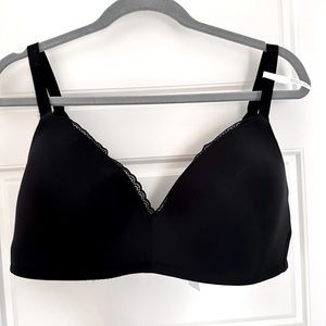 NWT Aerie Real Happy Wireless Lightly Lined Bra in True Black